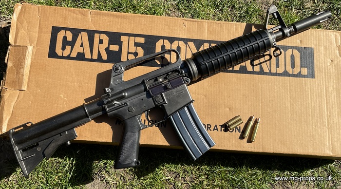 CAR-15 COMMANDO モデルガン　MGC MGC] CAR-15 コマンド SMG 金属モデルガン 全体錆 マガジンスプリング