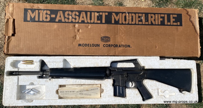 (003 3) MGC M16E1-ASSAULT MODELRIFLE. アサルトモデルライフル MODELGUN モデルガン 金属モデルガン 箱付き トイガン ホビー